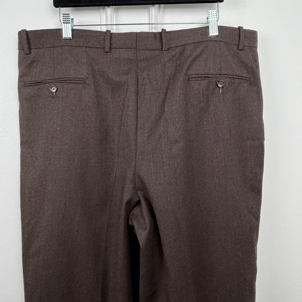 Cricketeer Mens Vintage Pleated Dress Pants Brown Straight Leg Size 42 RN 77219